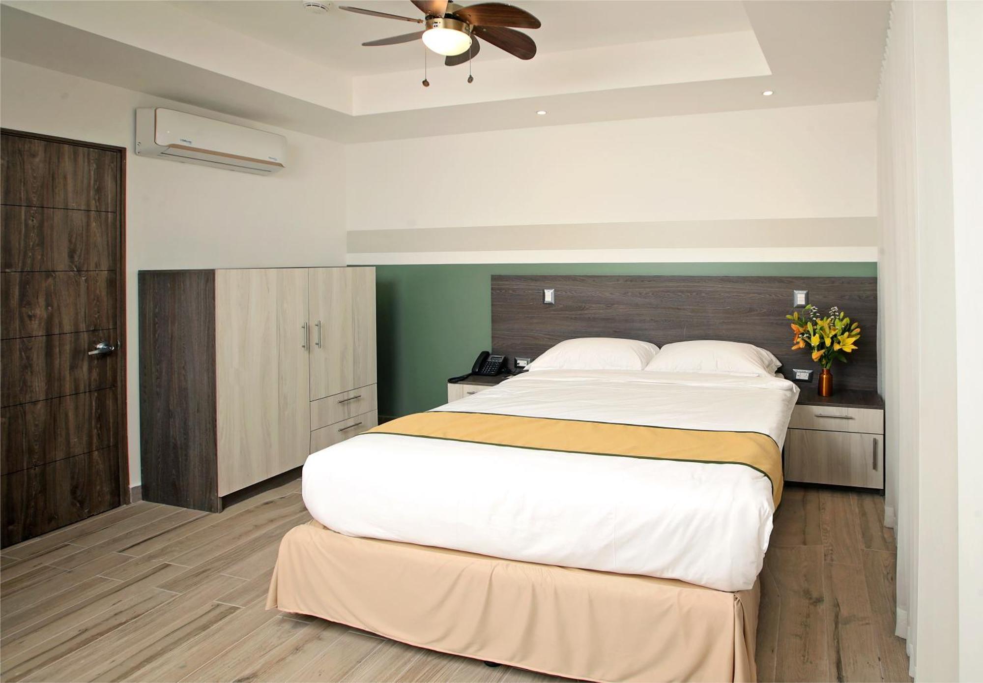 Hotel Cultura Plaza San José Buitenkant foto