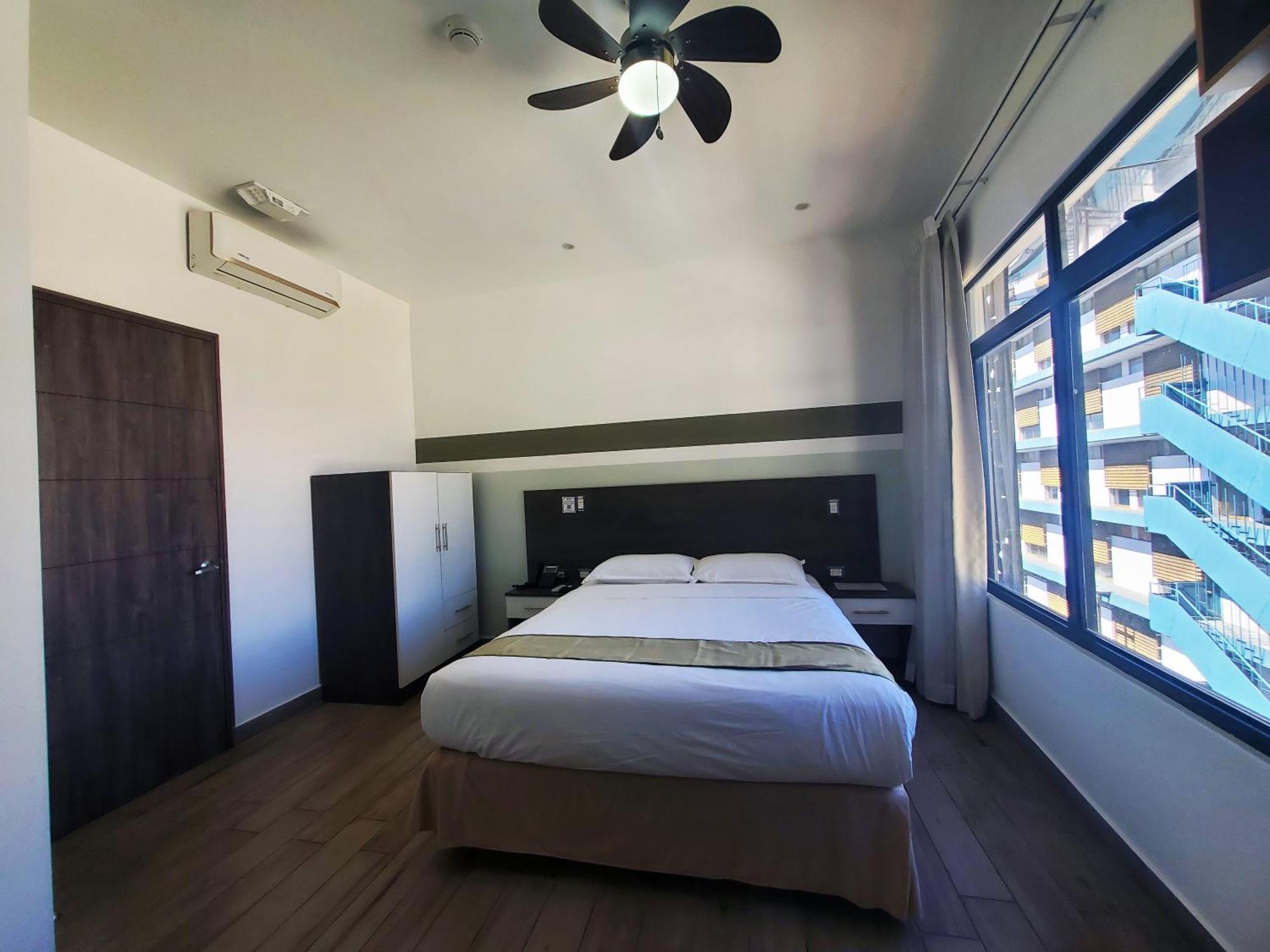 Hotel Cultura Plaza San José Buitenkant foto